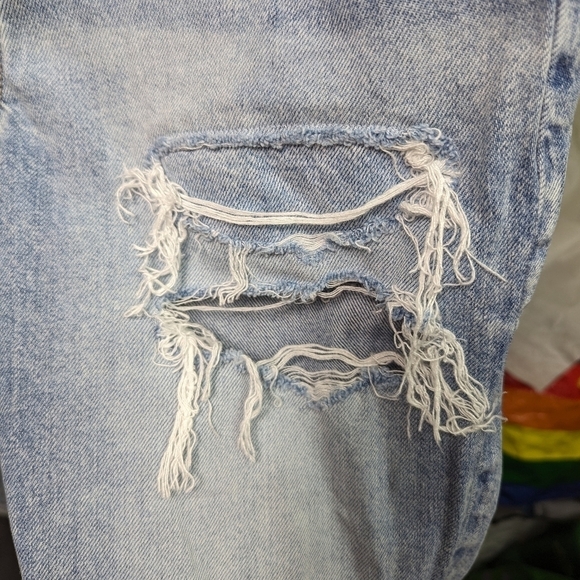AE Patched Mom Straight Jeans Sz 8R - Picture 7 of 14